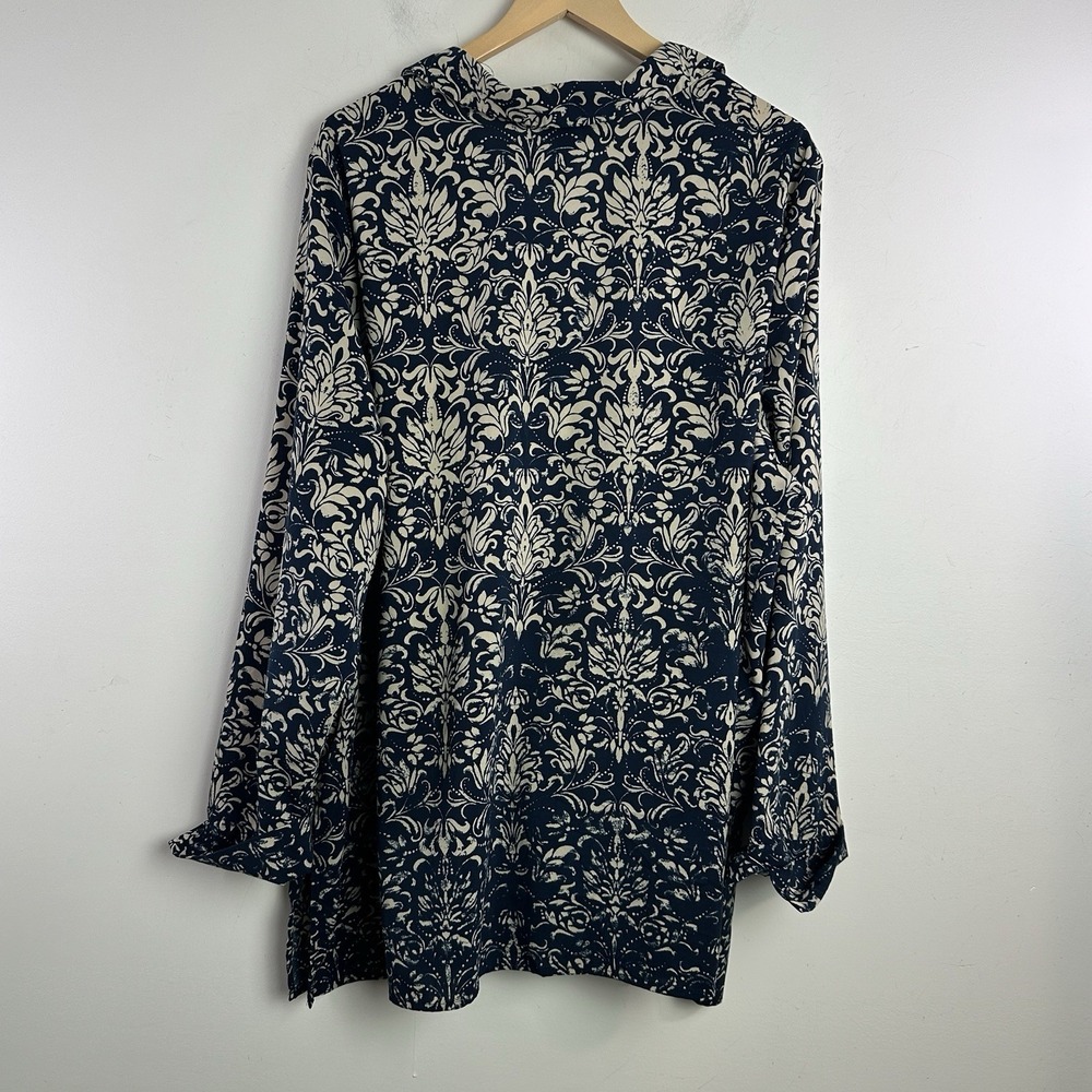 Catherines Blouse Womens 2X Plus Navy Blue Floral Print Button Front Tunic Top - Picture 6 of 9